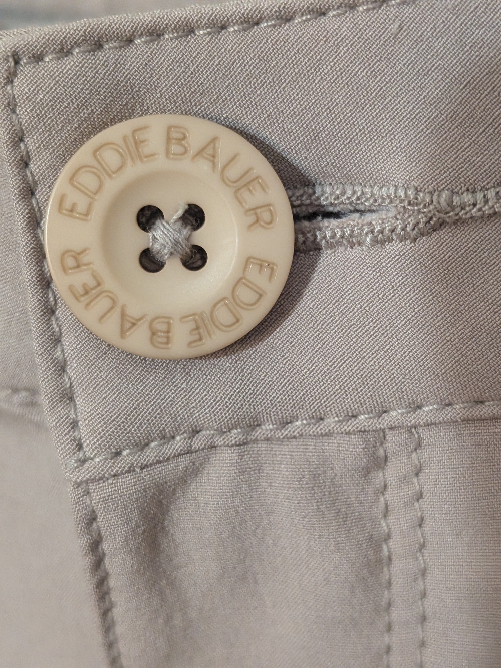 Eddie Bauer Women's Traverse, Cargo Pants in Taupe, Size 10 - Picture 4 of 16